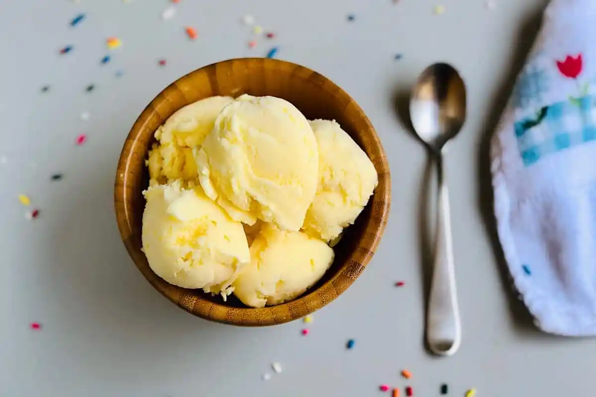 You are currently viewing Homemade Ice Cream Heaven: Irresistible Recipes for Creamy Delights