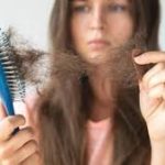 Mengatasi Rambut Rontok Karena Stres: Tips Ampuh yang Harus Kamu Coba