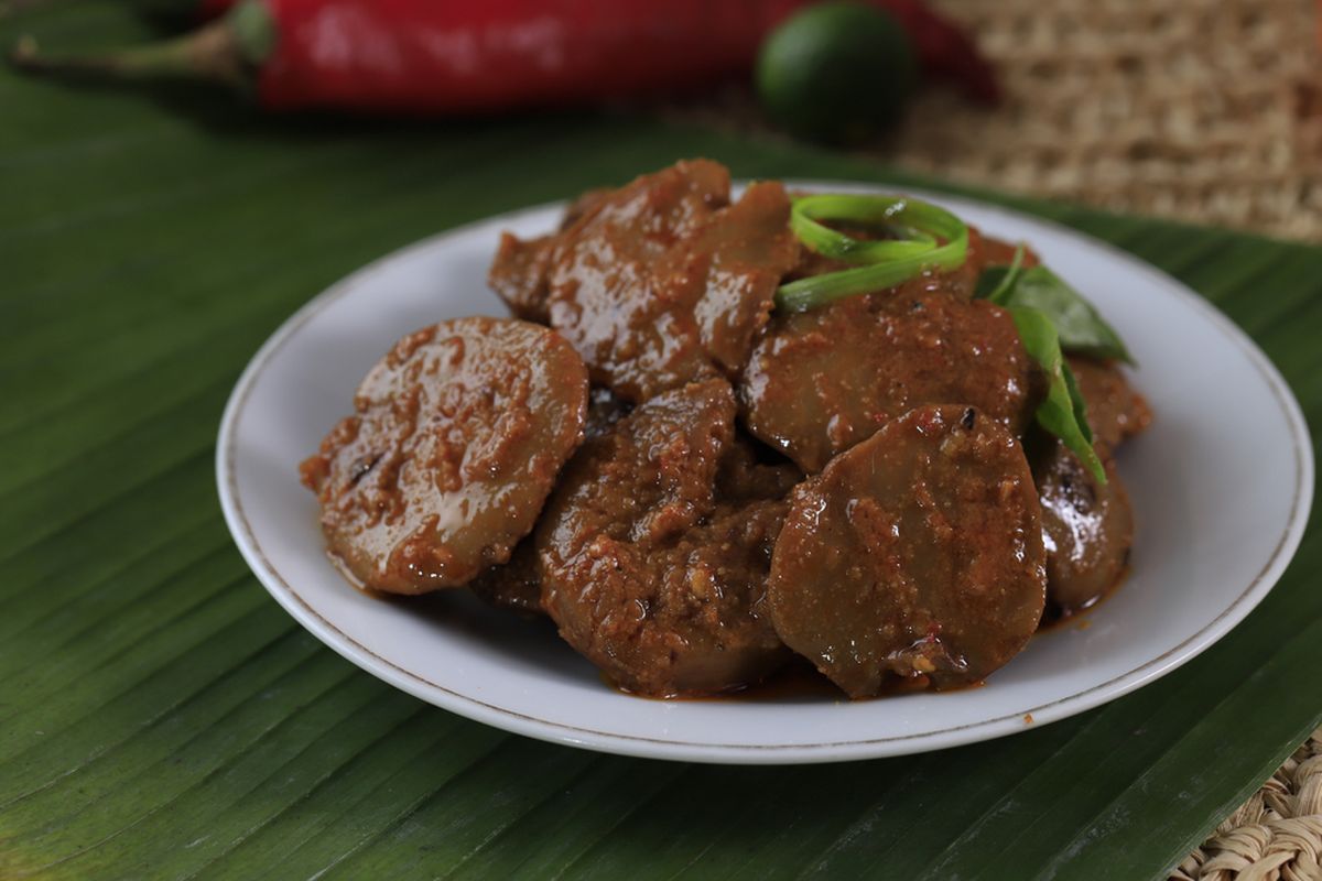 You are currently viewing Semur Jengkol: Pengalaman dan Tips Membuat Semur Jengkol Lezat ala Rumahan
