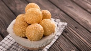 Read more about the article Onde-Onde: Kenikmatan Tradisional yang Menyentuh Jiwa