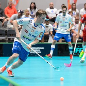 Mengenal Floorball Professional Olahraga Unik yang Gesit