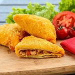 Risol Ayam Suwir Pedas, Camilan Favorit Semua Usia