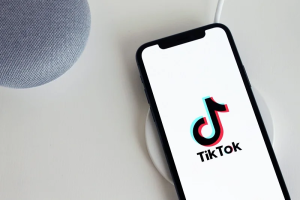 Read more about the article 10 Tips Jualan di TikTok Shop untuk Pemula agar Cepat Dapat Pembeli