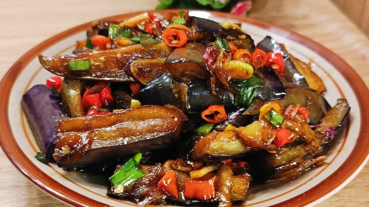 You are currently viewing Terong Masak Cabe Kecap, Sajian Rumahan Gurih Pedas yang Bikin Rindu Masakan Rumah